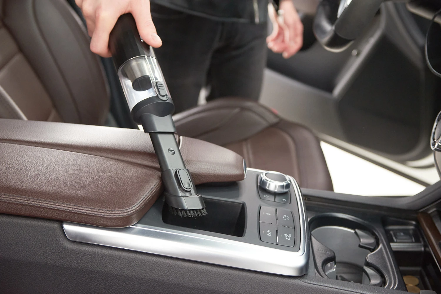 wireless handheld car vacuum cleaner for Toyota Highlander